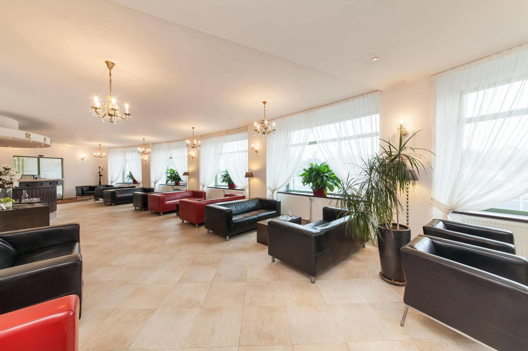Hotel Vitkov プラハ エクステリア 写真