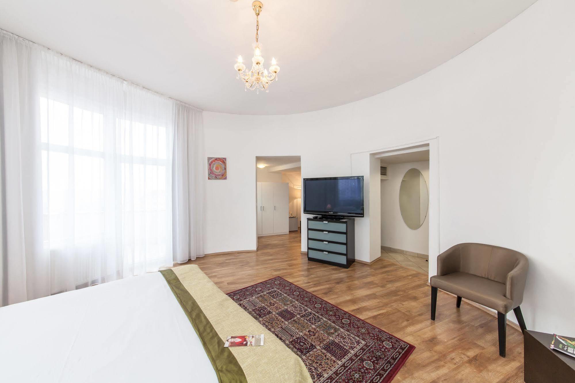 Hotel Vitkov プラハ エクステリア 写真