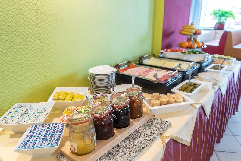 Hotel Vitkov プラハ エクステリア 写真